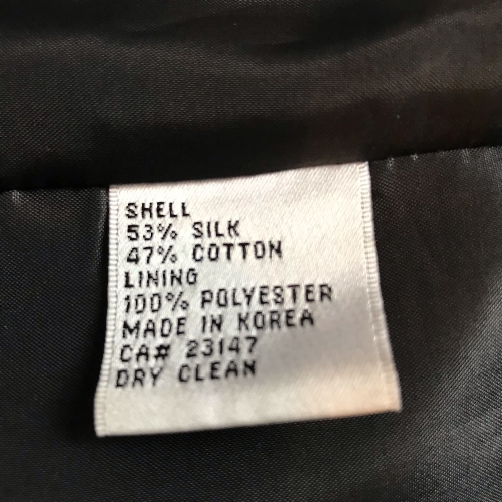 Talbots 3-Season Black Blazer - Picture 4 of 4